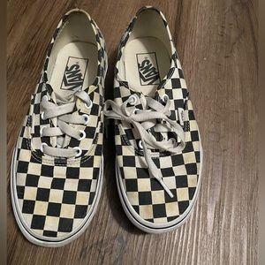 Platform checkered vans